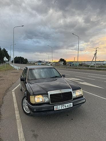 Mercedes-Benz W124: 1990 г., 2.3 л, Механика, Бензин, Седан — 1