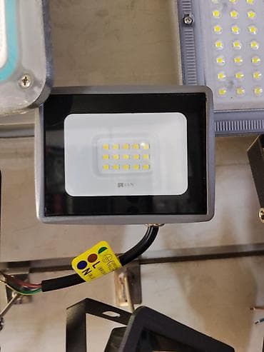 solutions upper: Светодиодный прожектор компактный - Тип: LED-прожектор для — 1