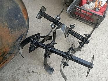 целина: Мотоблок с навесным оборудованием Описание: - Бензиновый мотоблок — 6