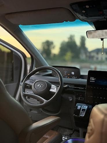 hundai: Hyundai Staria: 2021 г., 2.5 л, Автомат, Газ, Минивэн — 9