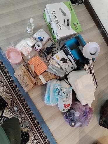 для наращивания: Срочно сатылат. Маникюрный пылесос,сухажар, настольный лампа, лампа — 2