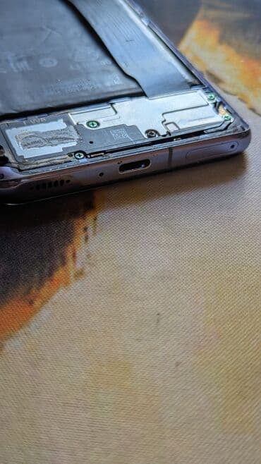 телефон ми 11: Xiaomi, Mi 11, Колдонулган, 256 ГБ, түсү - Көгүлтүр, 1 SIM, 2 SIM — 3