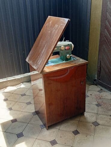 Швейная машина Механическая, Автомат at lalafo.kg Швейная машина Механическая, Автомат