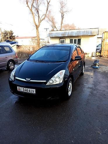 camry 2020: Toyota WISH: 2003 г., Универсал — 1