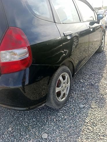 honda vitz: Honda Jazz: 2003 г., 1.4 л, Механика, Бензин, Хэтчбэк — 4