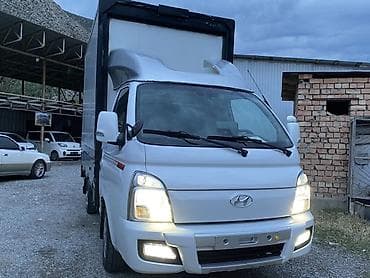 Транспорт: Легкий грузовик, Hyundai, Стандарт, 1,5 т, Б/у — 2