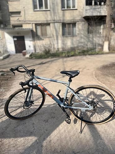 Городские велосипеды: Шоссейный велосипед, Рама XS (130 -155 см), Б/у — 1