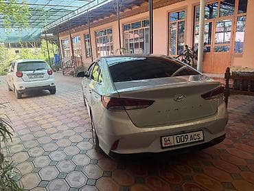 Hyundai Sonata: 2018 г., 2 л, Автомат, Газ, Седан — 5