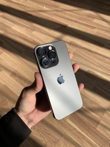 IPhone 15 Pro, Б/у, 128 ГБ, Black Titanium, Наушники, Защитное стекло, Чехол, 89 %