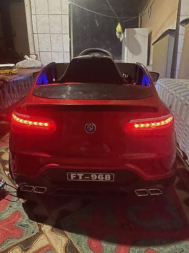 Детский транспорт: Электромобиль для детей BMW красный — 5