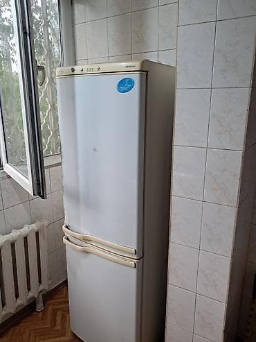 Муздаткыч Samsung, Эки камералуу — 1