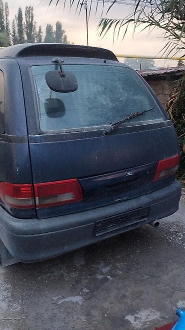 Транспорт: Toyota Previa: 1995 г., Минивэн — 7