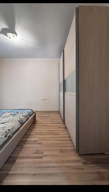 Недвижимость: 75 м², 3 комнаты — 6