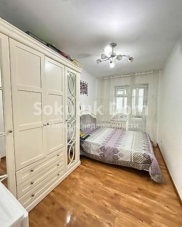 квартиры рядом: 2 комнаты, 56 м², 4 этаж — 4