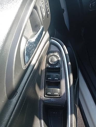 машина малибу: Chevrolet Malibu: 2018 г., Автомат, Бензин, Седан — 6