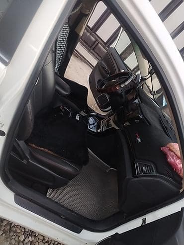 bmw e49: BYD E5: 2018 г., Электромобиль, Седан — 4