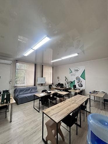 с подсилением: Предлагается в суб аренду кабинет, оборудованный для проведения — 1