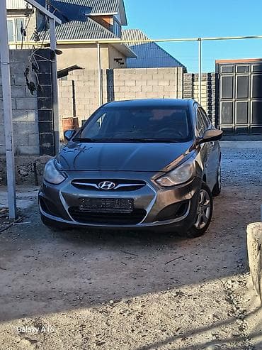 650: Hyundai Solaris: 2012 г., 1.6 л, Автомат, Бензин, Седан — 7