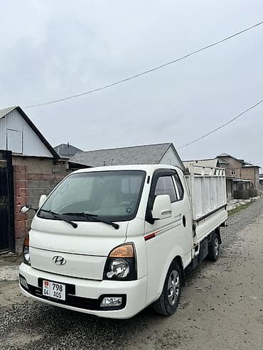 Hyundai Porter: 2017 г., 2.5 л, Автомат, Дизель