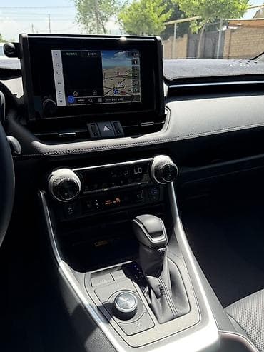 Toyota RAV4: 2023 г., 2.5 л, Автомат, Гибрид, Кроссовер — 10