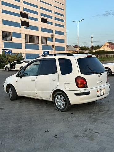 windom 2003: Toyota Corolla Spacio: 1998 г., 1.6 л, Автомат, Бензин, Универсал — 4