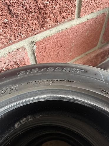 Комплект автомобильных шин 215/55 R17 (4 штуки). Характеристики: -
