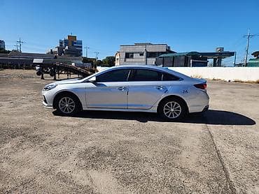 camry 2010: Hyundai Sonata: 2020 г., 2 л, Автомат, Газ, Седан — 8