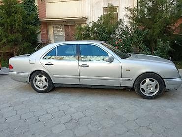 Продажа авто: Mercedes-Benz E-Class: 1996 г., 2.3 л, Автомат, Газ, Седан — 4