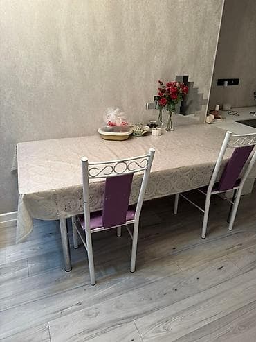 Башка эмеректер: Ашкана үстөлү жана отургуч, түсү - Кызгылт көк — 1