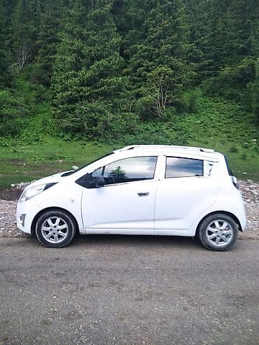 e60 m5: Chevrolet Spark: 2012 г., 1 л, Автомат, Бензин — 5