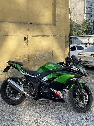 Мотоциклы: Продаётся спортивный мотоцикл в хорошем внешнем состоянии. 🏍️ Яркий — 3
