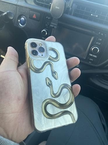 apple 11pro: IPhone 11 Pro, Б/у, 256 ГБ, Золотой, Чехол, 100 % — 2