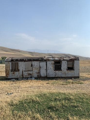 Металлический бытовой вагончик (контейнер) из листовой стали. 2- at lalafo.kg Металлический бытовой вагончик (контейнер) из листовой стали. 2-