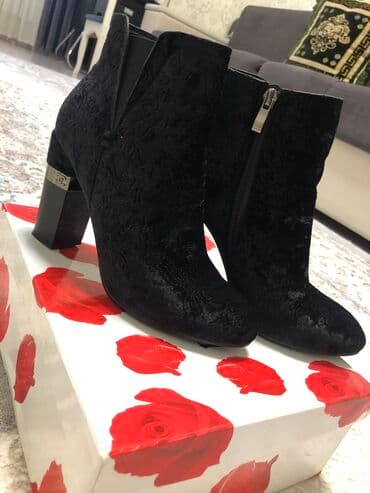 женские брендовые туфли недорого: 38 размер замуж/ бархат обувь 700 — 2