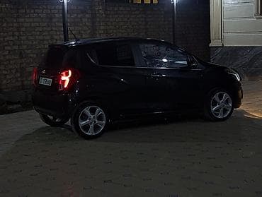 спарк spark: Chevrolet Spark: 2016 г., Автомат, Бензин, Хэтчбэк — 3