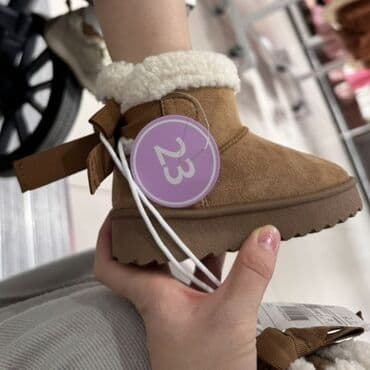 Детские зимние полусапожки (угги) для девочки - Размер: 23