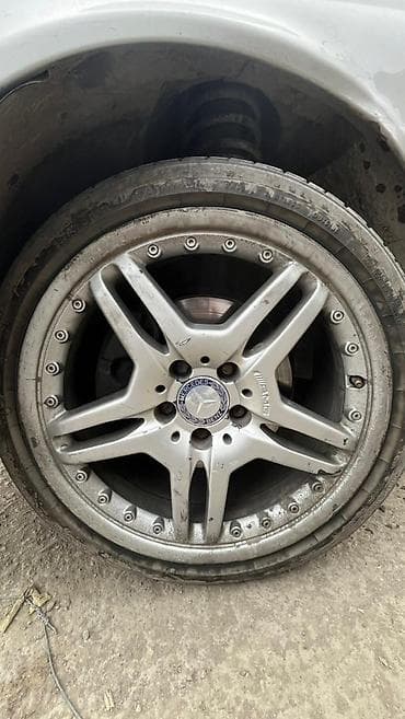 ram 1500: Литые Диски R 18 AMG, Комплект, отверстий - 5 — 1