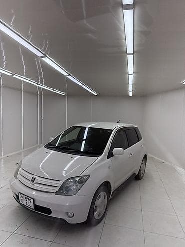 Toyota Ist: 2003 г., 1.5 л, Автомат, Бензин, Хэтчбэк