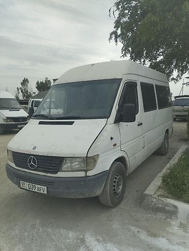 мерс дубль кабина самосвал: Легкий грузовик, Mercedes-Benz, 3 т — 2