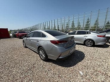 byd plus: Hyundai Sonata: 2023 г., 2 л, Автомат, Газ, Седан — 5