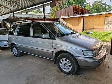 Hyundai Santamo: 2000 г., 2 л, Автомат, Бензин, Минивэн at lalafo.kg Hyundai Santamo: 2000 г., 2 л, Автомат, Бензин, Минивэн