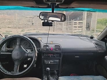 bazar kg: Mazda 323: 1992 г., 1.6 л, Ручные, Бензин, Седан — 4