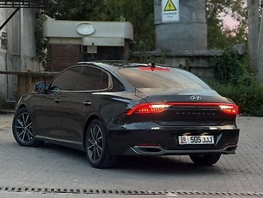 россрочку: Hyundai Grandeur: 2020 г., 3 л, Автомат, Газ, Седан — 3