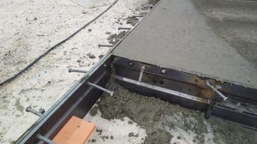 наколенники строительные: Поставляем деформационные швы для промышленных полов, бетонных — 2