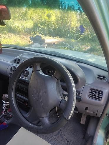 самый дешёвый авто: Nissan March: 2000 г., Автомат, Хэтчбэк — 1