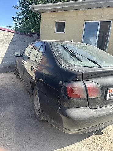 reno stepway: Nissan Primera: 2001 г., 2 л, Механика, Бензин, Хэтчбэк — 3