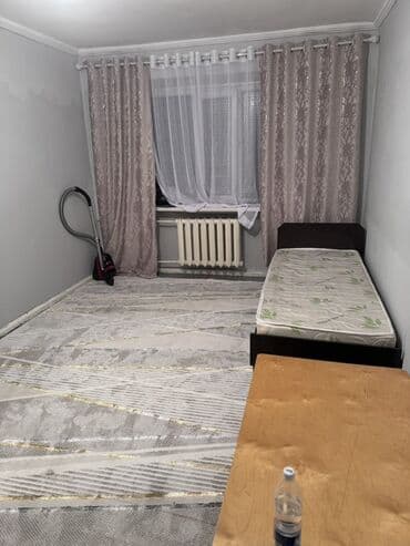 сниму в аренду дом: СРОЧНО СДАЕТСЯ 1комнатная квартира в центре.(Советская/Скрябина) Есть — 1