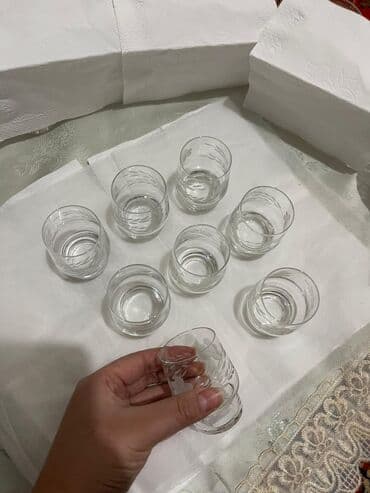 чай ичкен столдор: Набор стеклянных рюмок/стаканов для напитков - Комплектация: 6 штук в — 9
