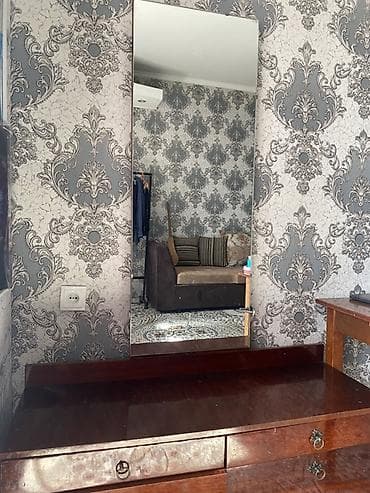 Туалетный столик, С зеркалом, цвет - Коричневый, Дерево