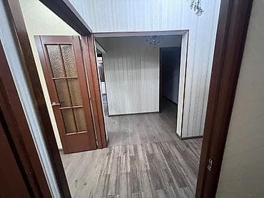 восток 5 сдаю: 4 комнаты, 78 м², 105 серия, 4 этаж, Евроремонт — 4